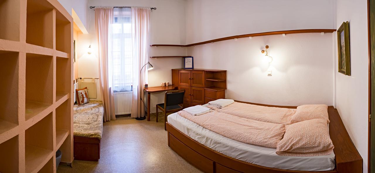 Santico Art Hotel And Hostel Budapešť Exteriér fotografie