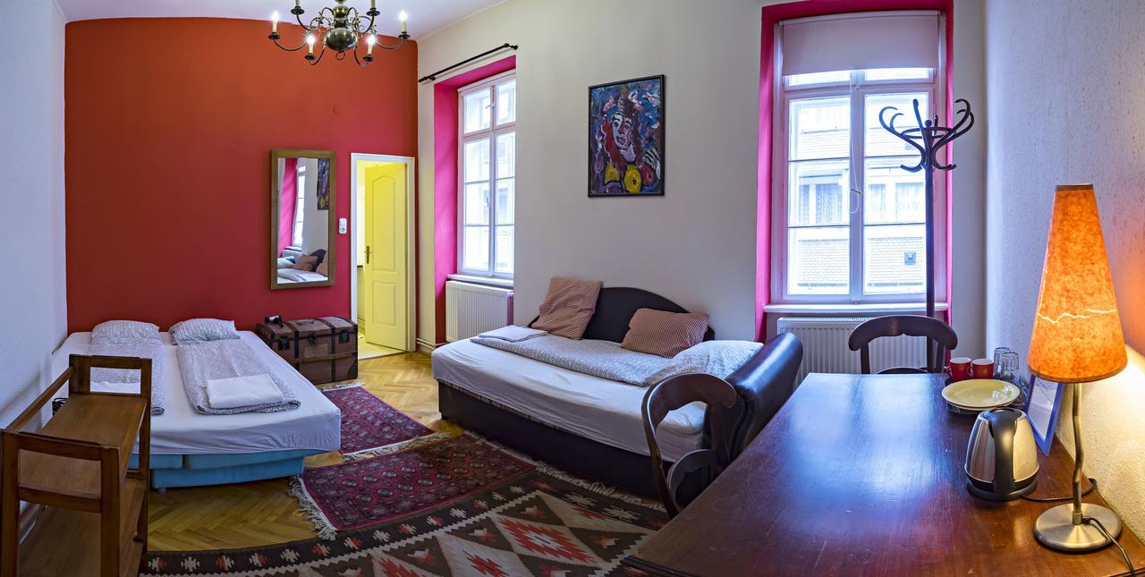 Santico Art Hotel And Hostel Budapešť Exteriér fotografie